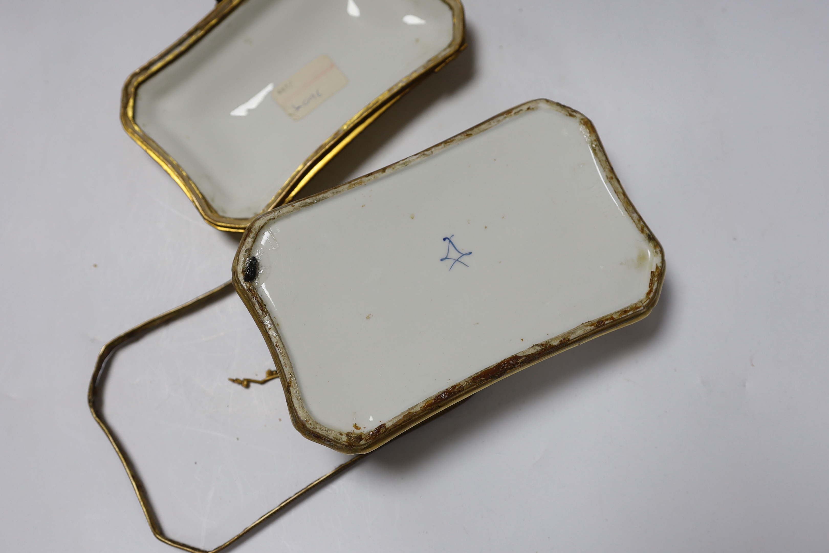 A Sevres style porcelain casket